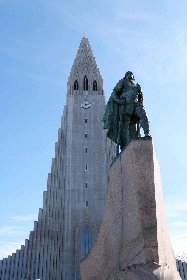 L1002870 ganzseitig darstellen